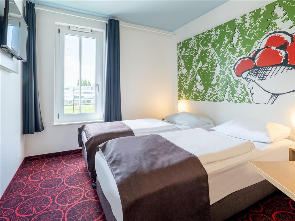 B&B Hotel Offenburg-City Δωμάτιο φωτογραφία